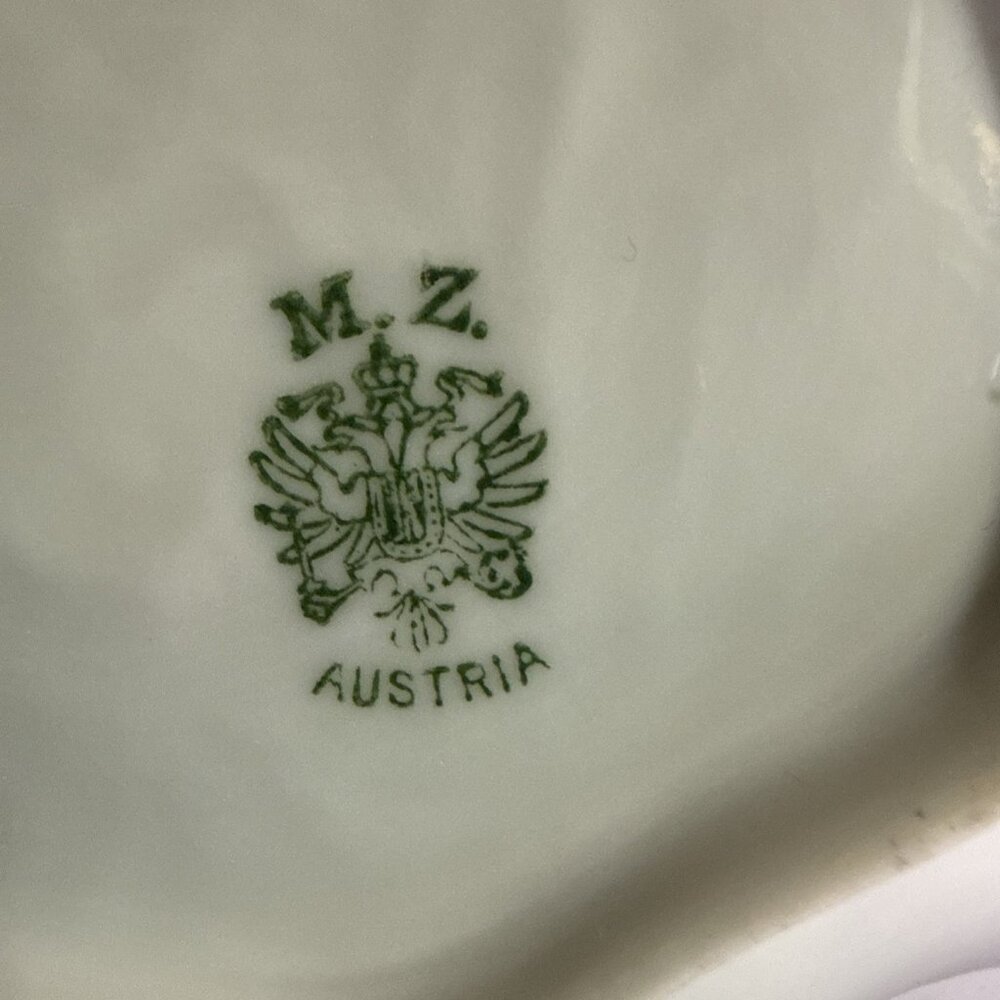 Antique MZ Austria Plate Decorative Oval Ruffle Edge Roses Gold Back Mark - Picture 7 of 16